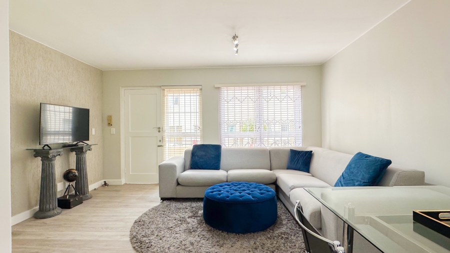 To Let 1 Bedroom Property for Rent in Sea Point Western Cape